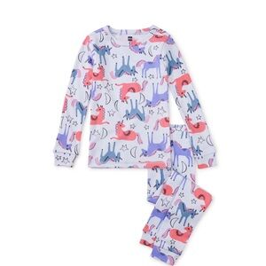 NWOT Tea collection unicorn pajamas size 6